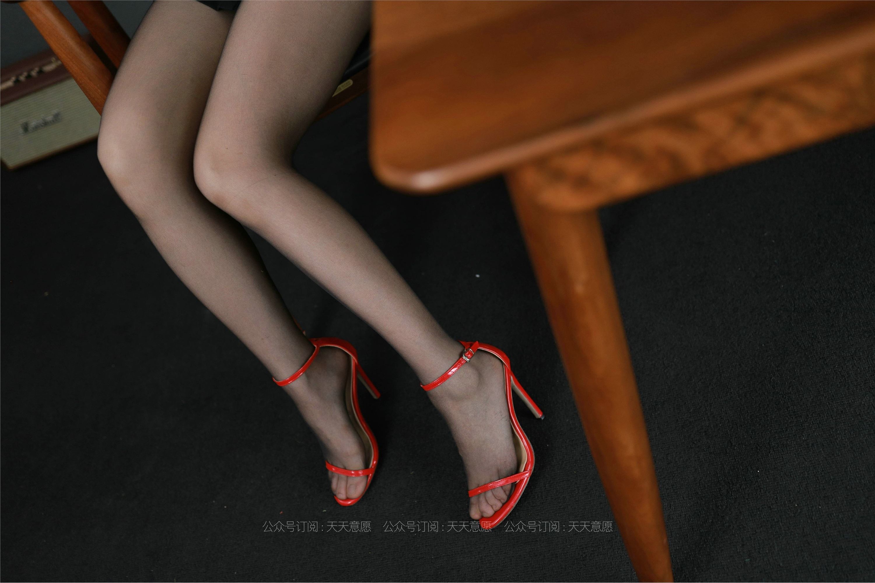 IESS异思趣向  2021.07.23 丝享家868：小婕《职业装展示》